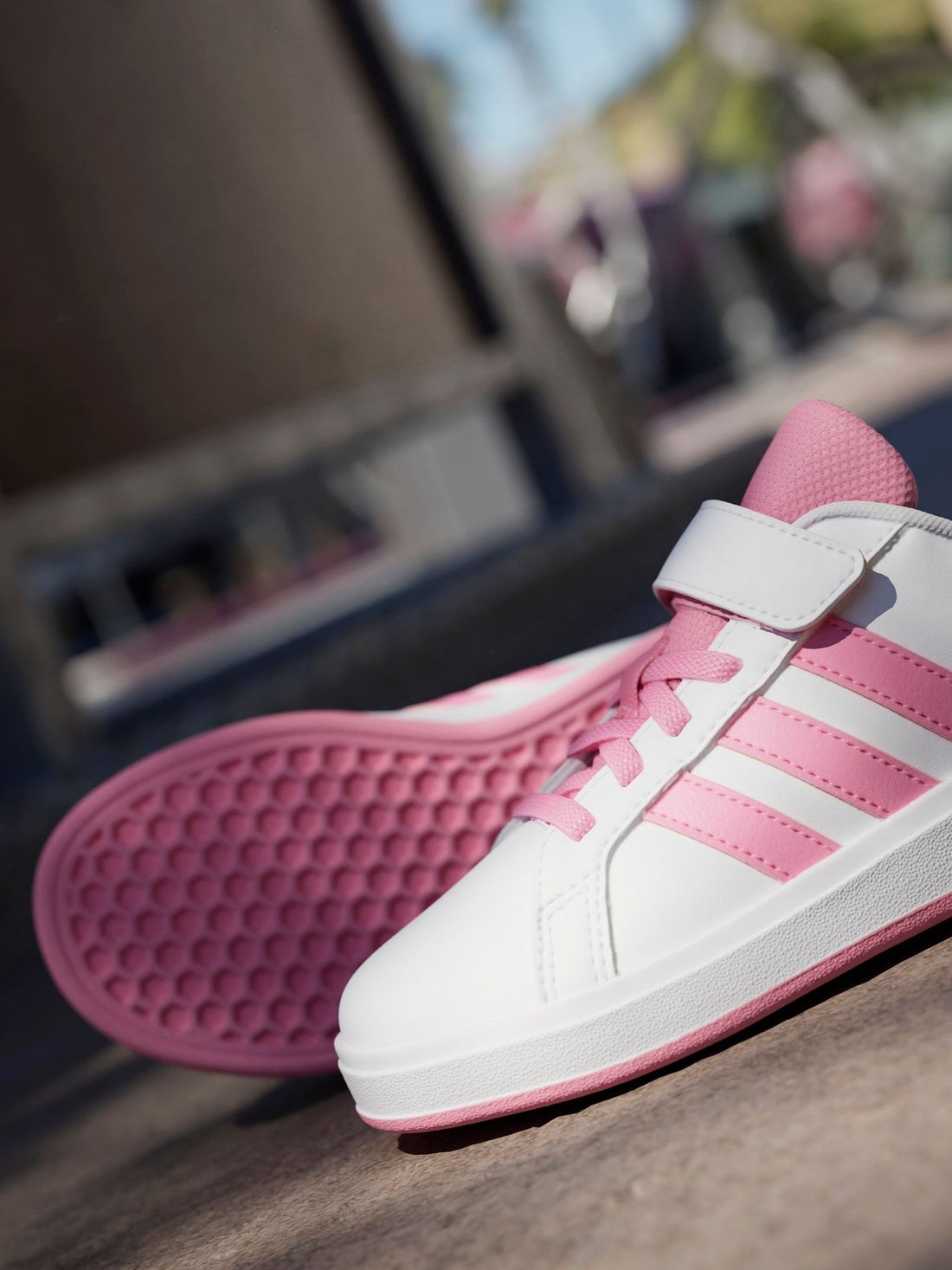 adidas White/Pink Grand Court 2.0 Easy On Kids Trainers