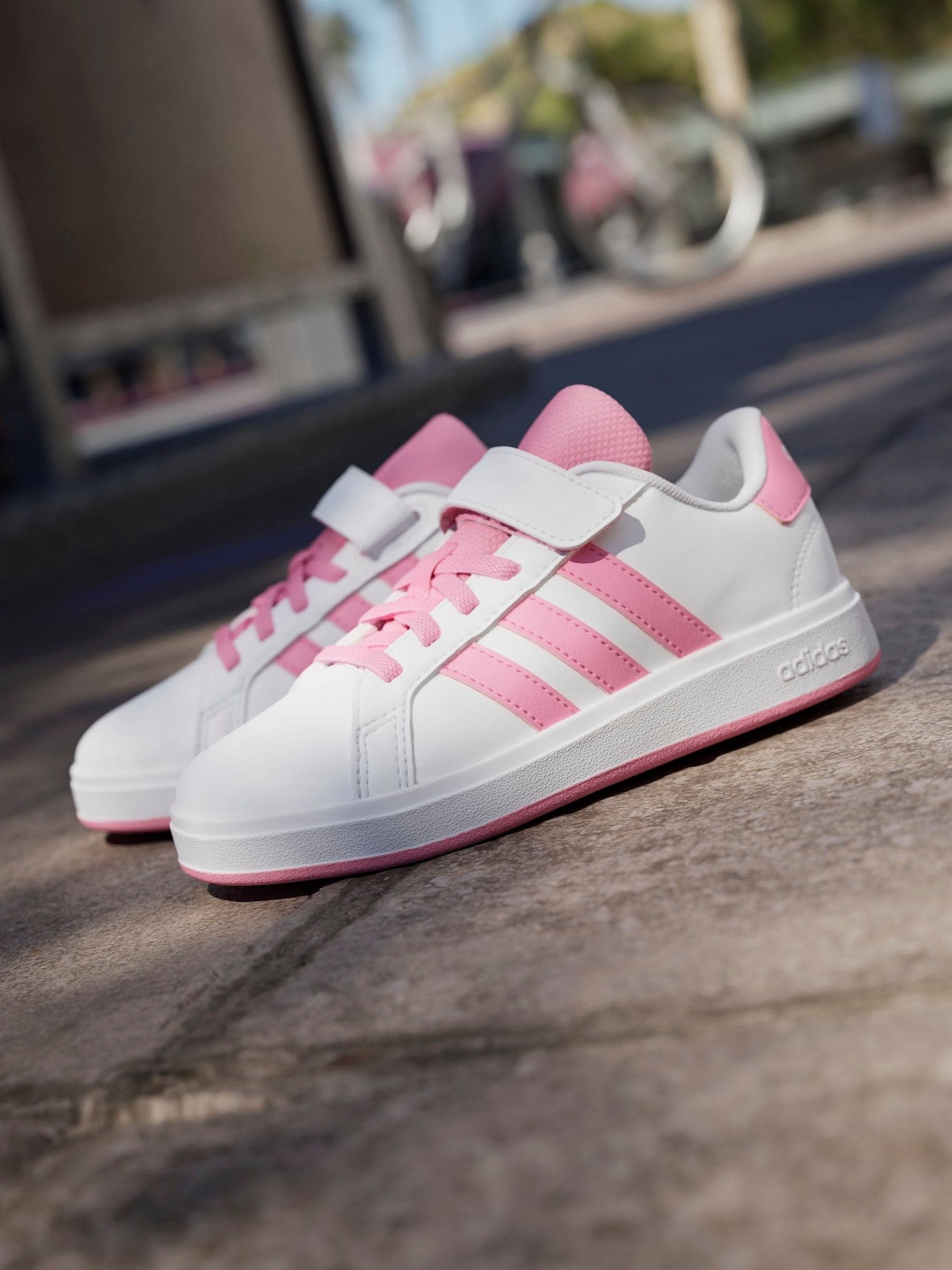 adidas White/Pink Grand Court 2.0 Easy On Kids Trainers