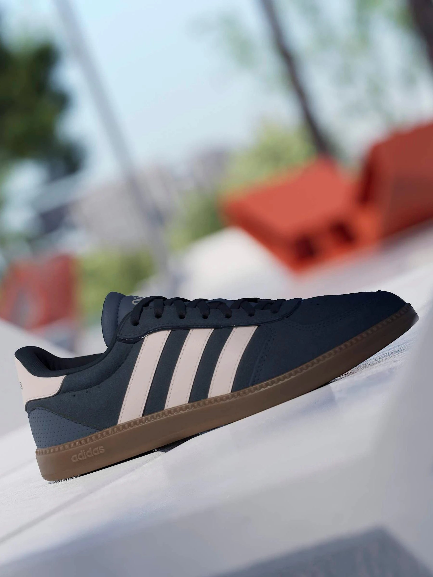 adidas Blue/Pink Breaknet Sleek Trainers