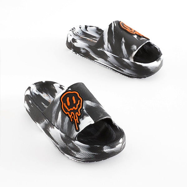 Black/White Chunky Sliders