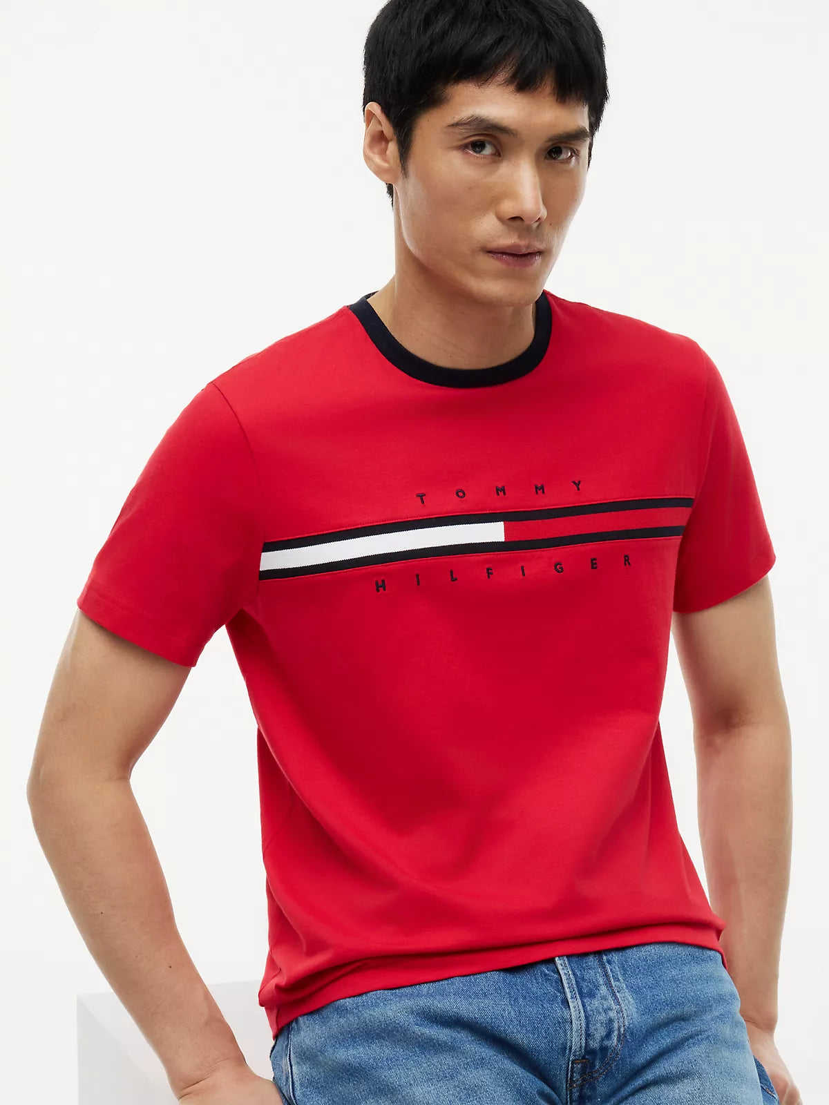 Tommy Hilfiger Embroidered Flag Logo T-Shirt XL