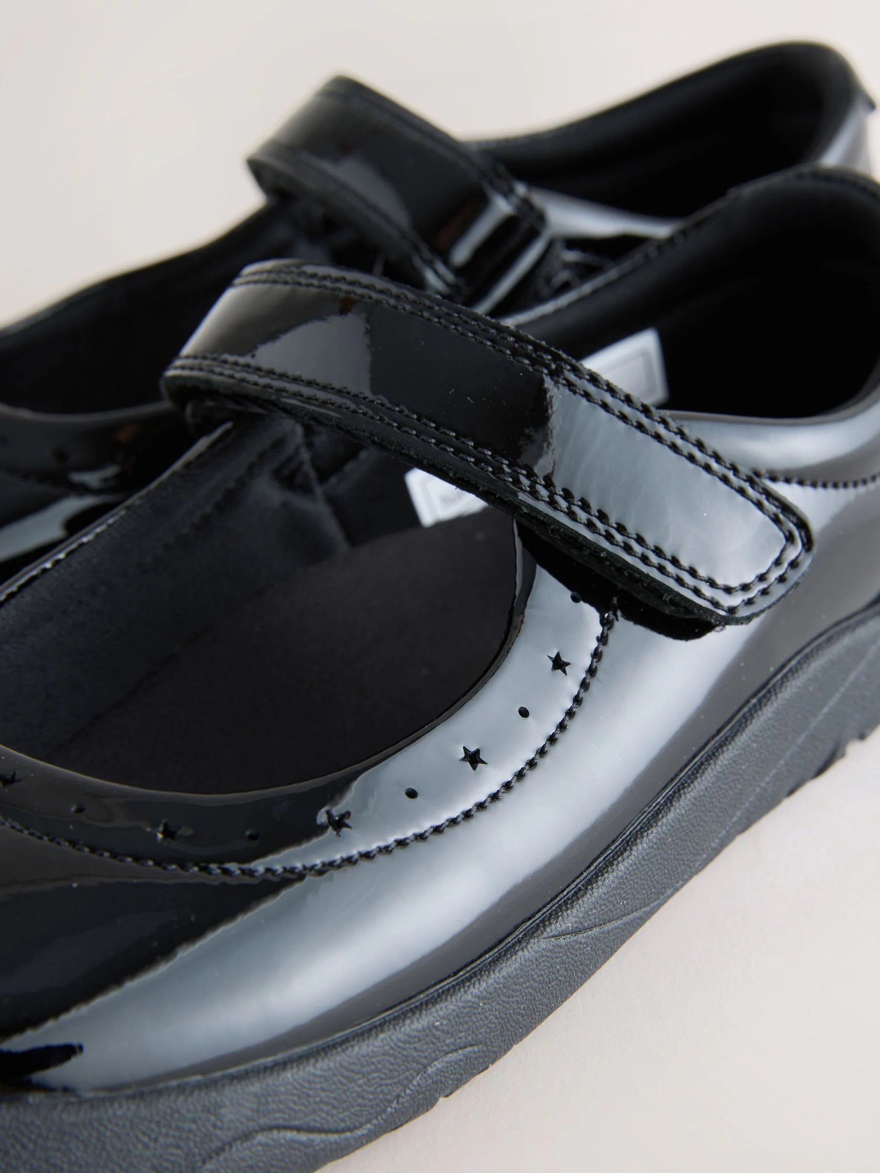 Black Patent Leather Standard Fit (F) Barefoot Mary Jane School Shoes