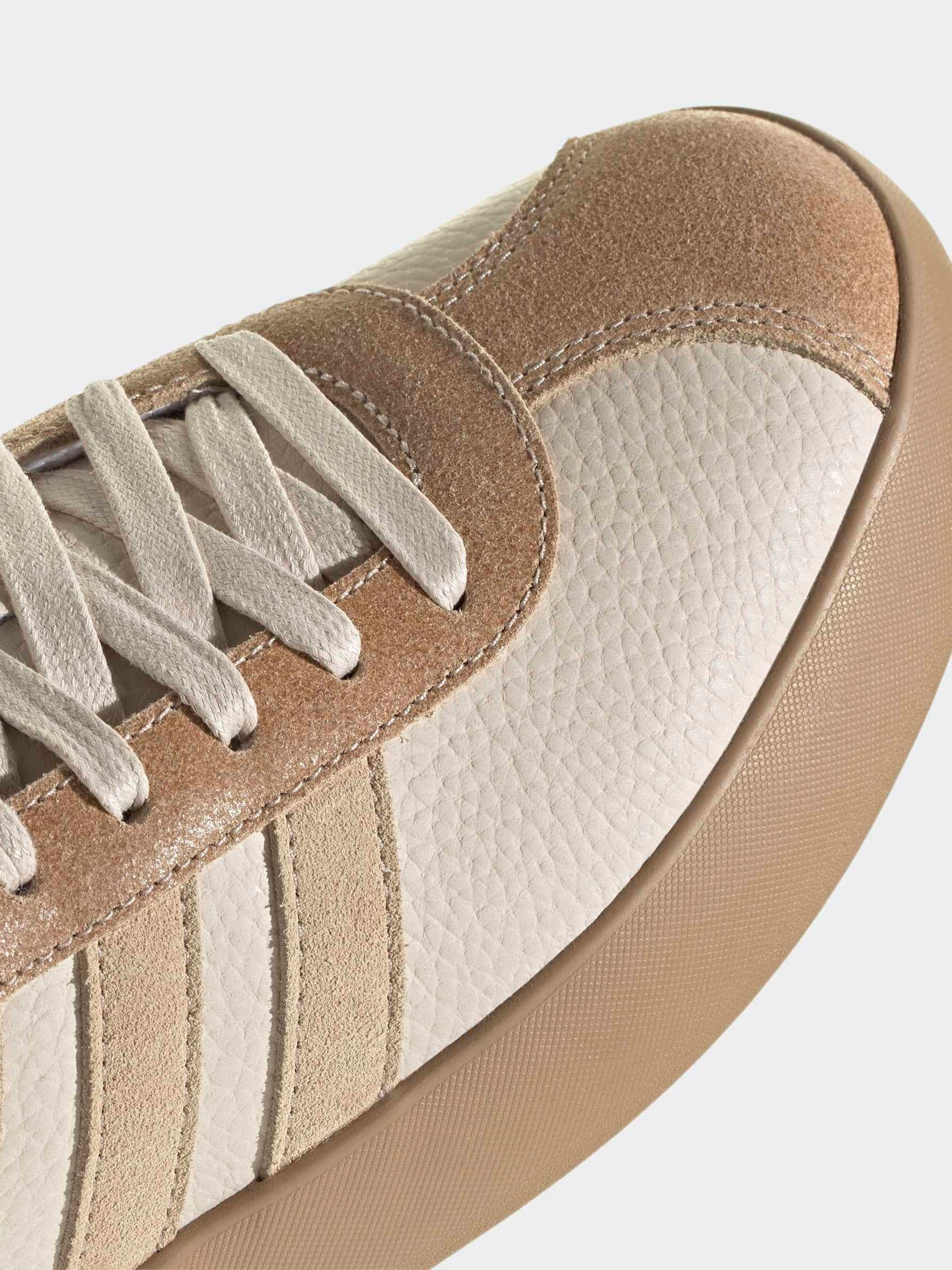adidas Beige VL Court 3.0 Trainers