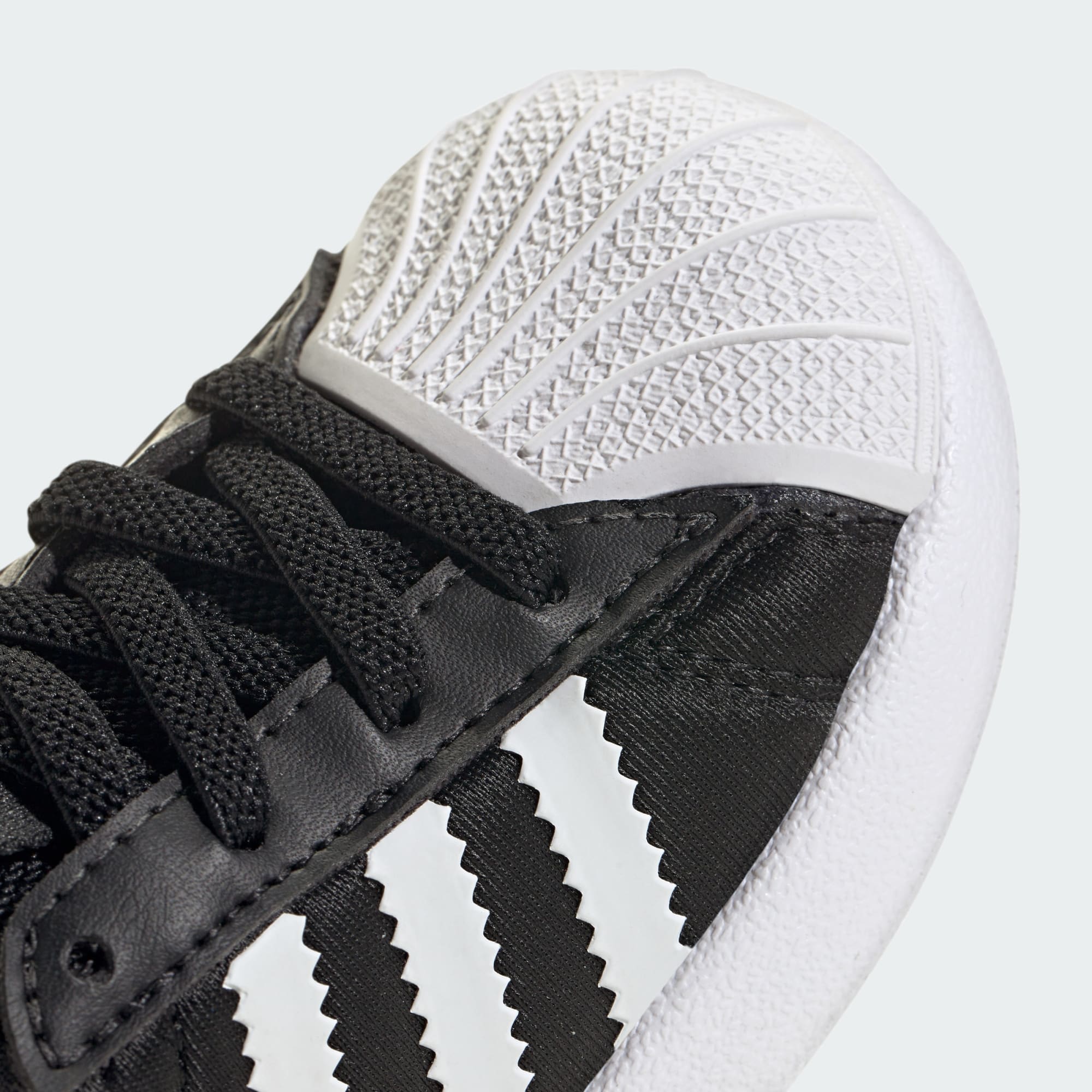 Adifom Superstar 360 Shoes