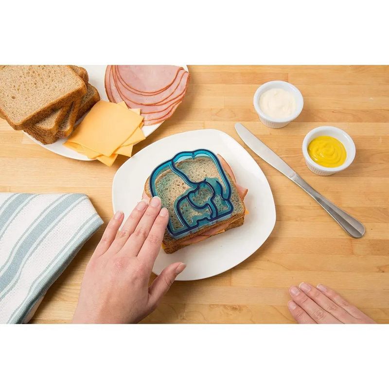 Bentology Sandwich Cutters for Kids, 4 pk - Cute Bread Crust & Cookie Cutters with Butterfly, Star, Dinosaur & Elephant - Great for Lunches & Baking