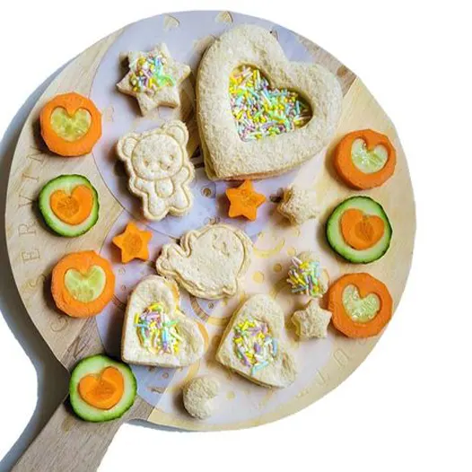 (9pc) Stainless Steel Fruit & Vege Cutters Set