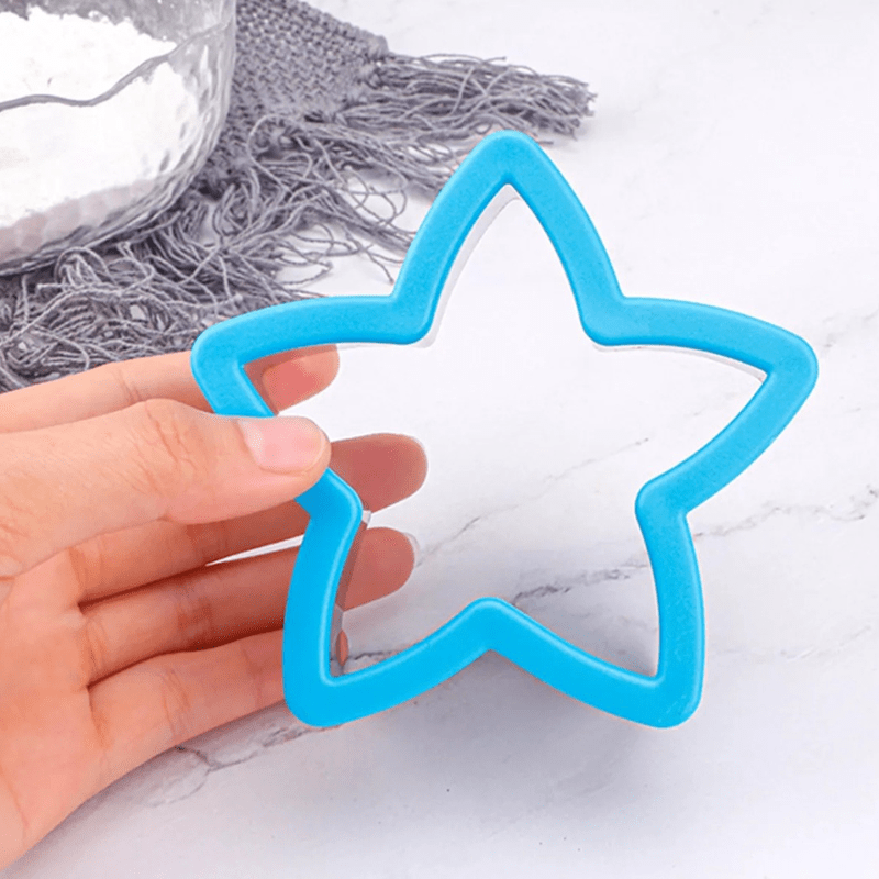 (1pc) Stainless Steel Sandwich Cutter