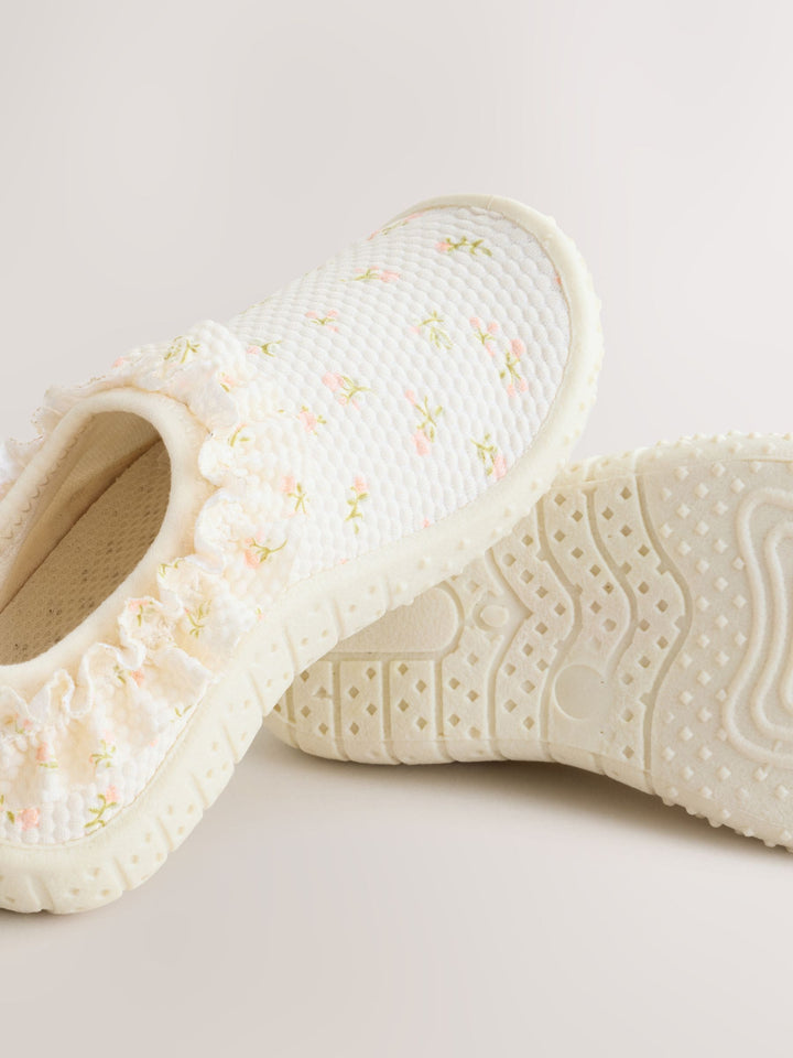 Cream Floral Swim Socks