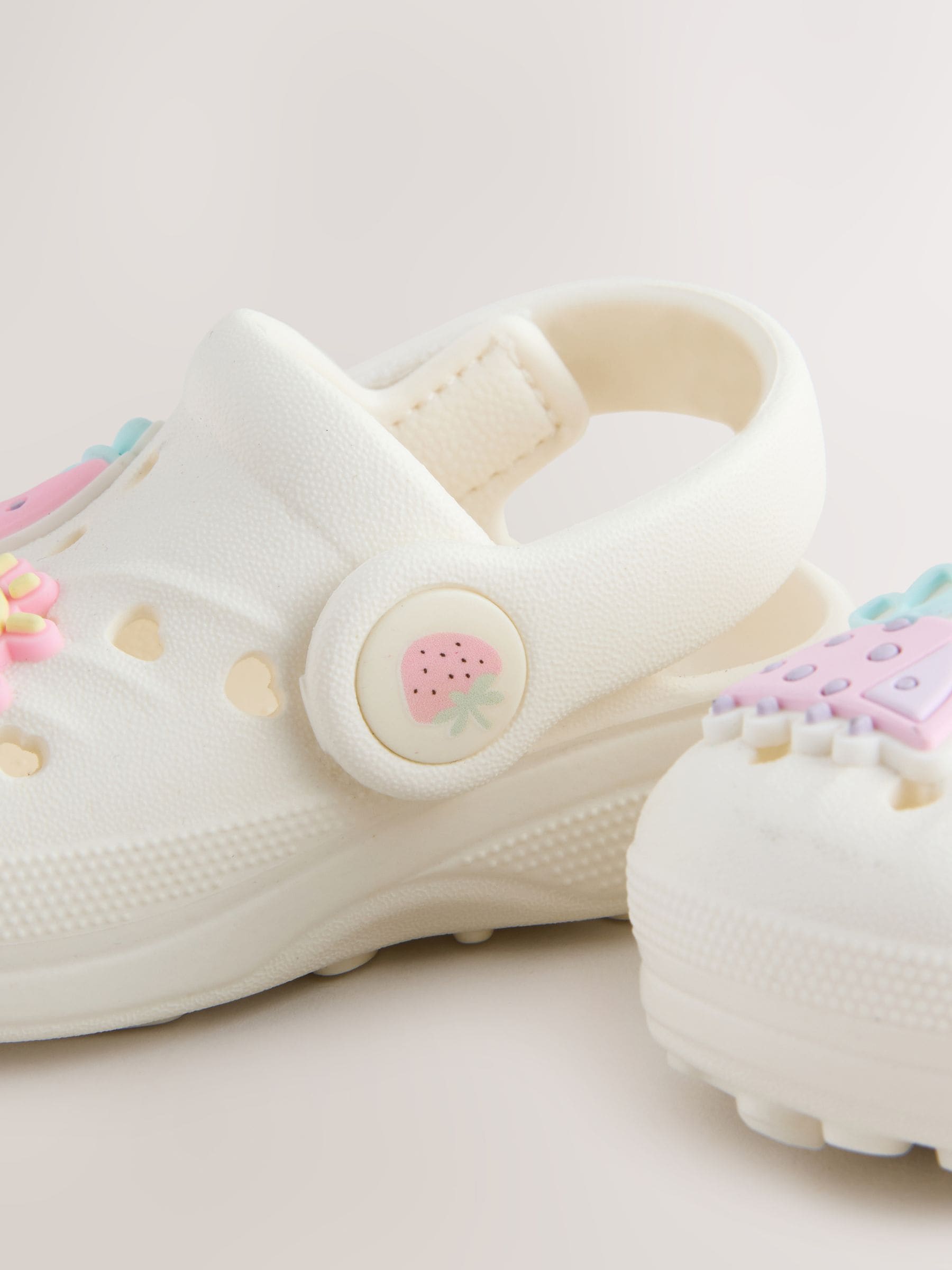 White Bunny Character Baby EVA Clogs (0-24mths)