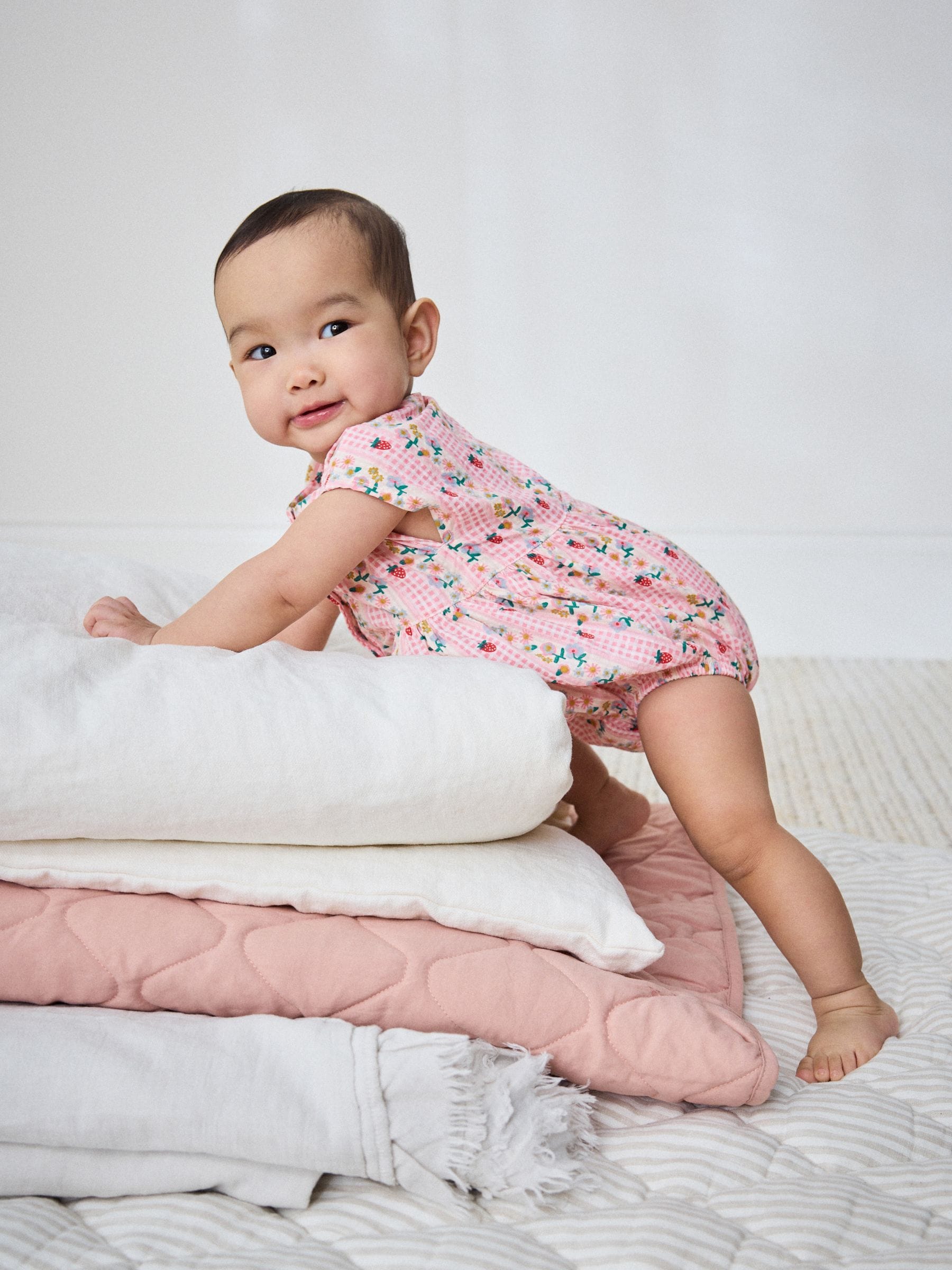 Pink Floral Bloomer Baby Romper (0mths-2yrs)