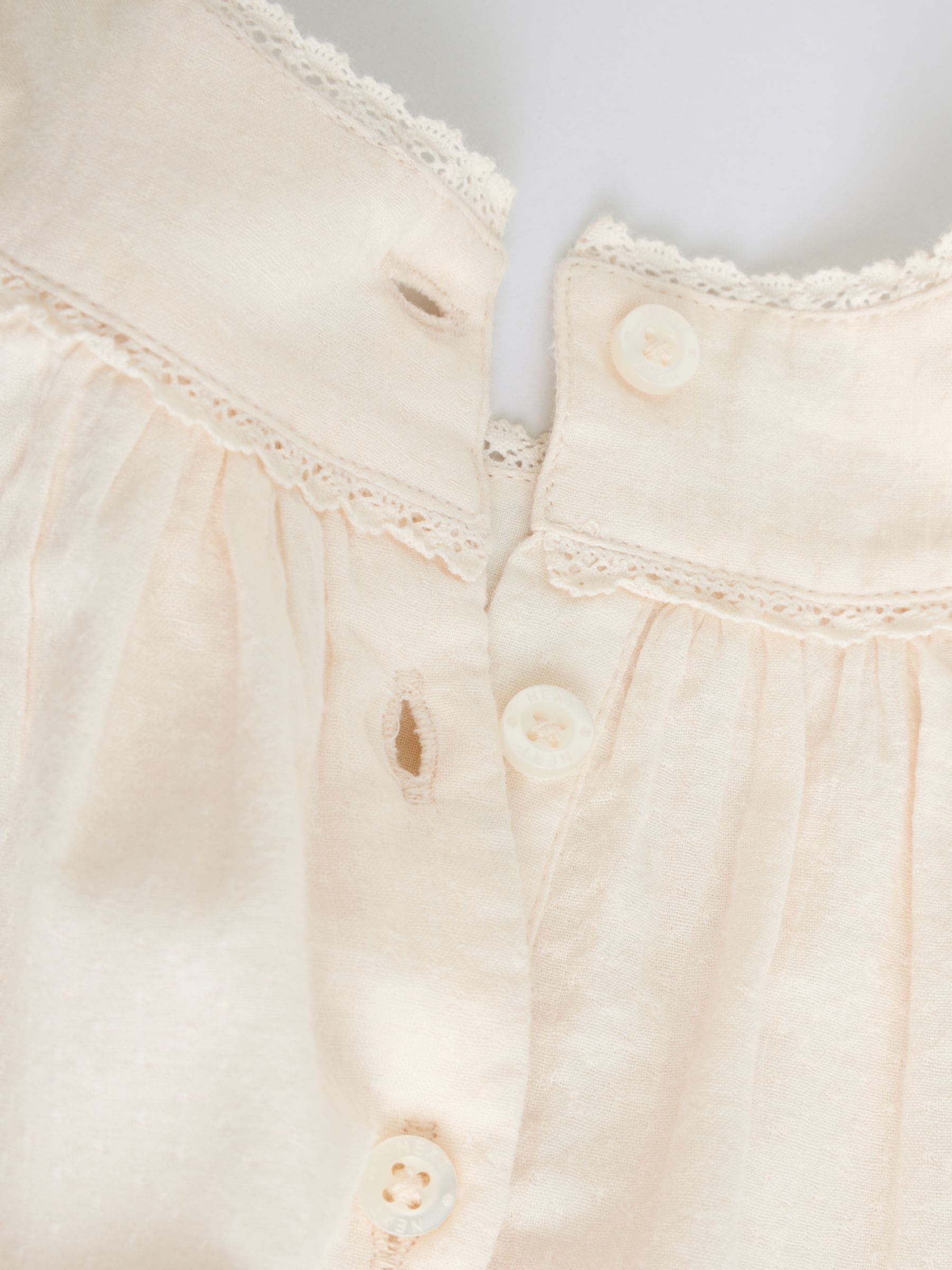 White Woven Baby Top and Shorts 2 Piece Set (0mths-2yrs)