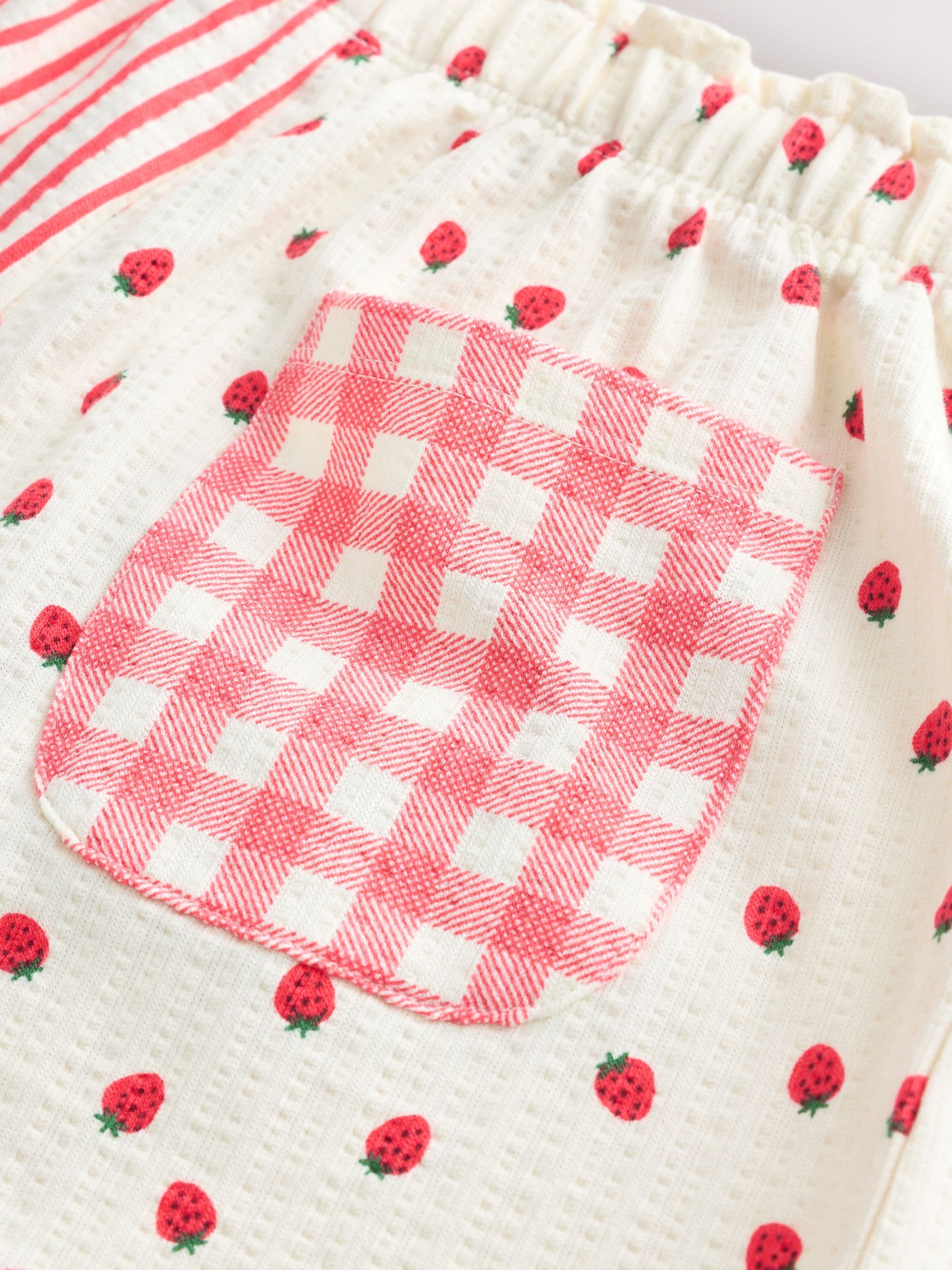 Ecru/Red Stripe Strawberry Shorts (3mths-7yrs)