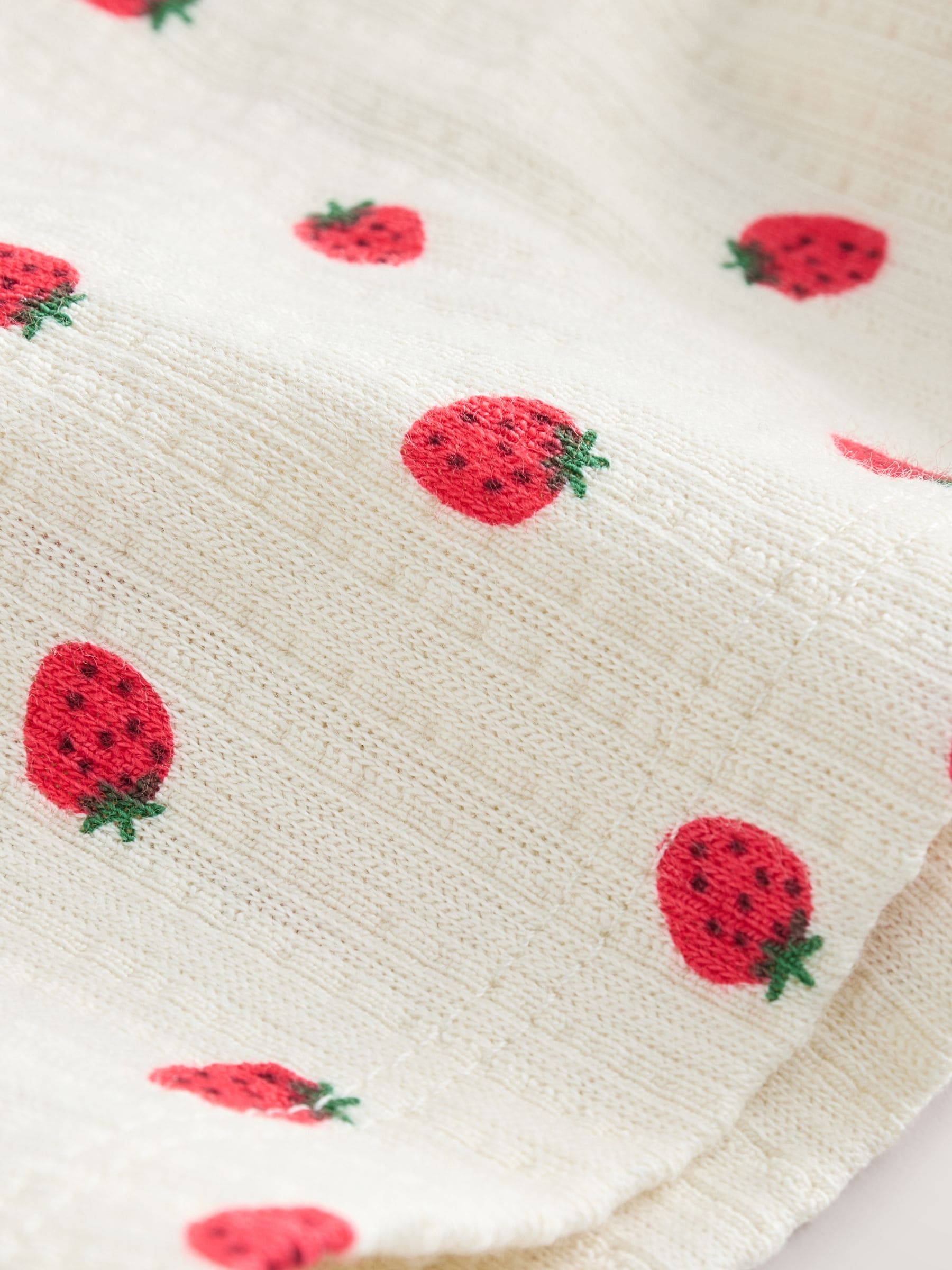 Ecru/Red Stripe Strawberry Shorts (3mths-7yrs)