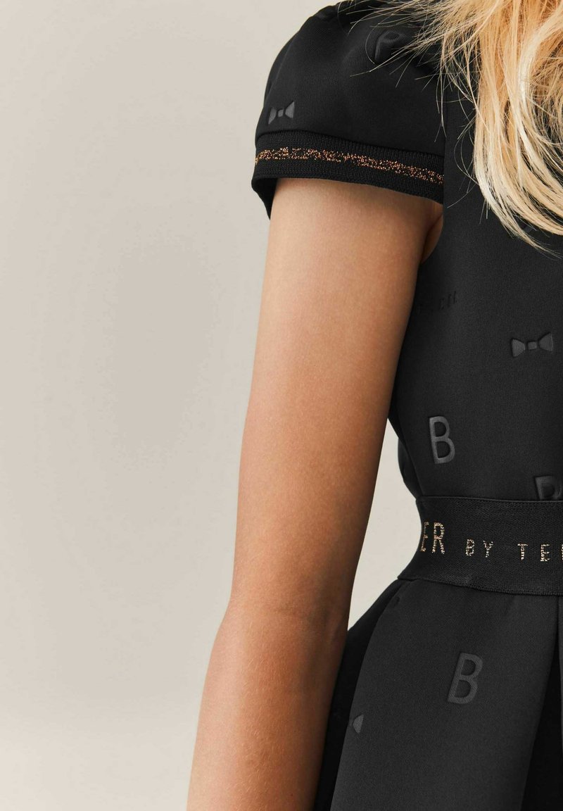 Pre-owned BAKER BY TED BAKER EMBOSSED SCUBA BLACK DRESS - Cocktail dress / Party dress - black