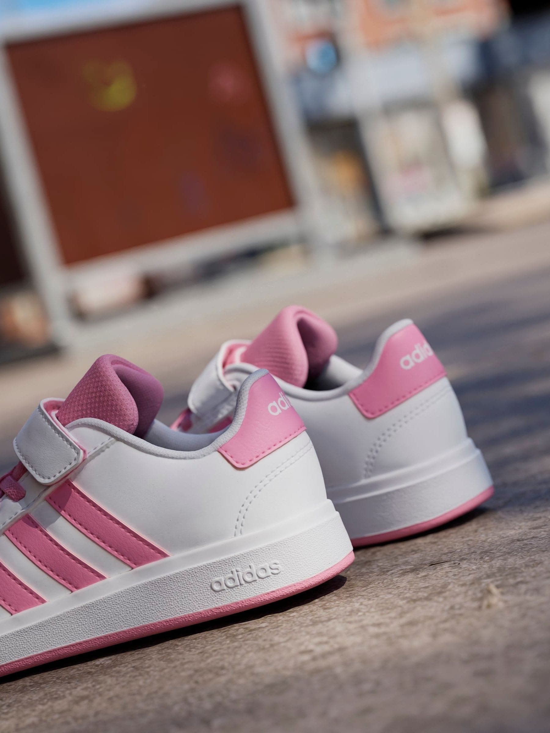 adidas White/Pink Grand Court 2.0 Easy On Kids Trainers