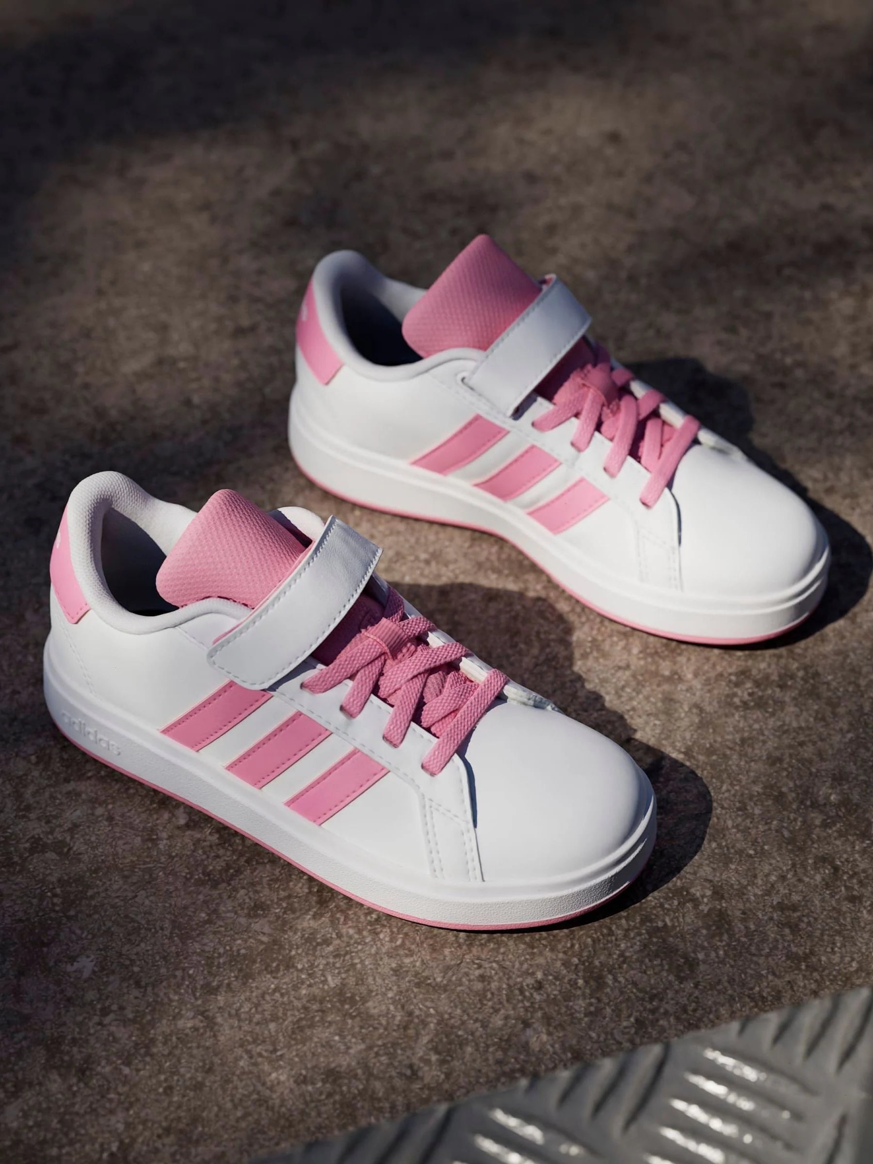 adidas White/Pink Grand Court 2.0 Easy On Kids Trainers
