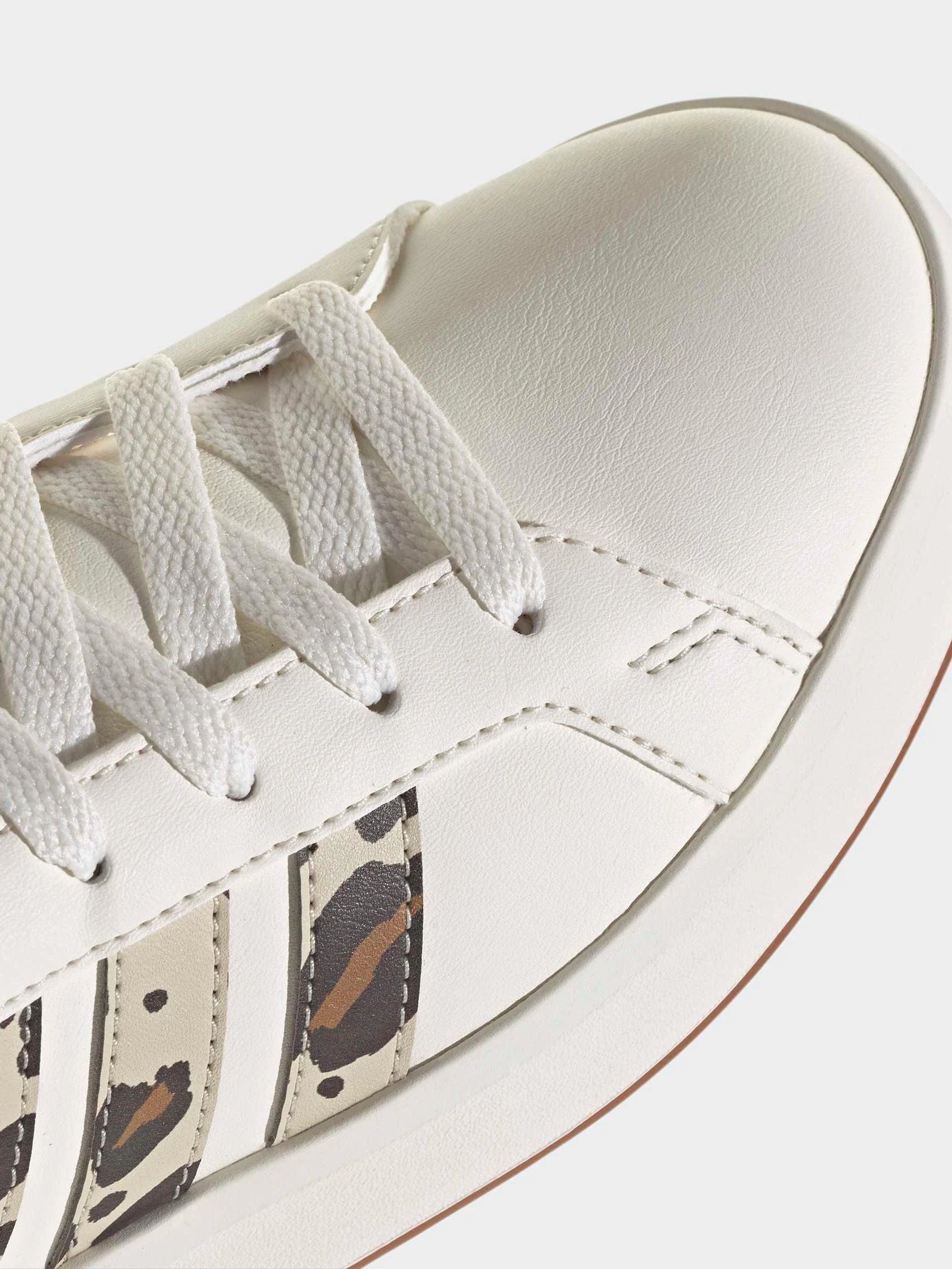 adidas White Grand Court 3.0 Junior Trainers