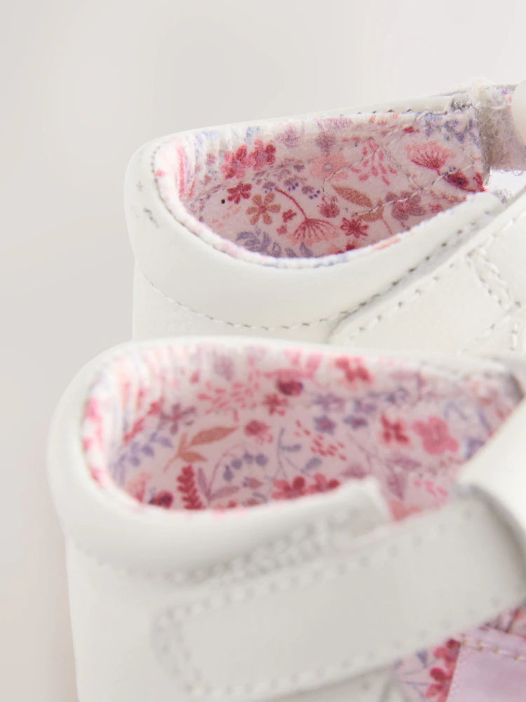 White Leather Baby T-Bar Shoes (0-24mths)