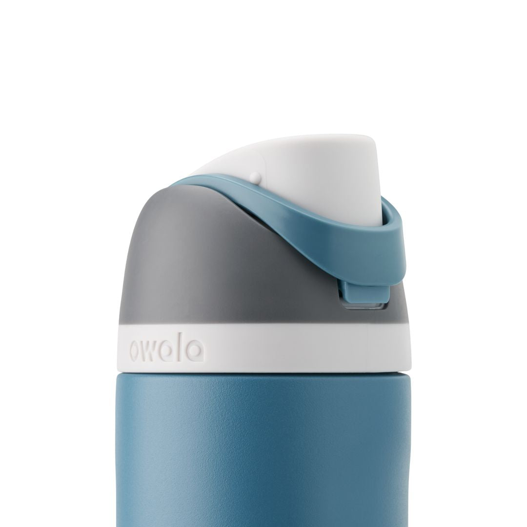 Owala FreeSip® Stainless Steel Water Bottle – Blue Oasis